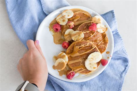 Peanut Butter Protein Pancakes | cottage cheese protein pancake recipe