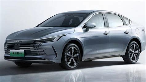 BYD presenta un híbrido enchufable con 120 kilómetros de autonomía