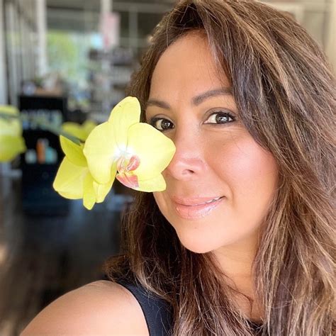 Catherine Reyes Business Owner Compass Builders Renovators Group