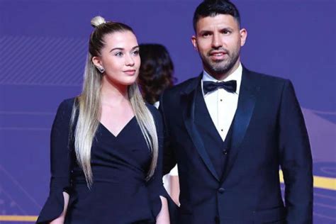 A Qué Se Dedica La Novia Del Kun Agüero Que Lo Acompañó A Qatar Catamarca Online