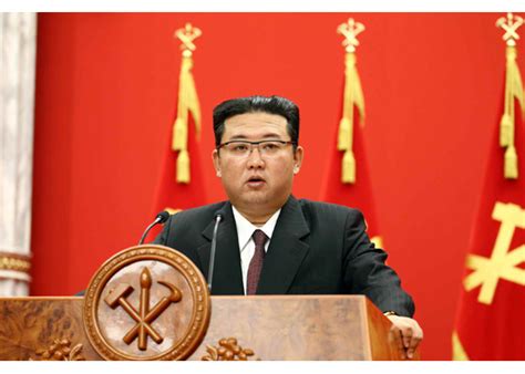 金正恩在朝鲜劳动党建党纪念日发表讲话：着手恢复国家经济，解决人民衣食住行问题