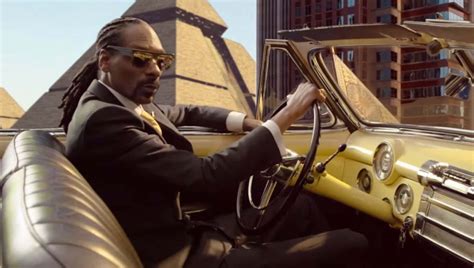 Snoop Dogg flaunts his net worth with a car collection: See it here ...