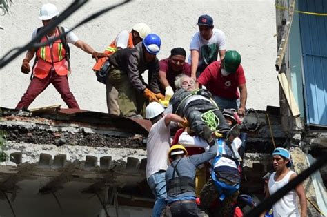 Al Menos Muertos Por El Potente Terremoto De Magnitud Que