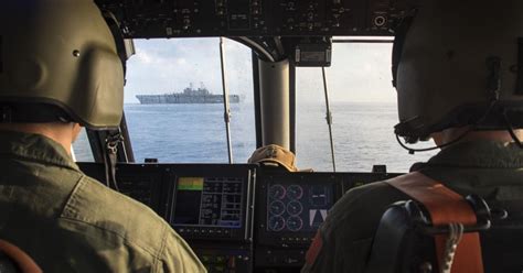 Bonhomme Richard Arrives In Okinawa Conducts Final Offload Of 31st Meu