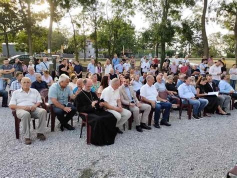 Dan sećanja na stradale Srbe 1995 Foto Video Sremska Televizija