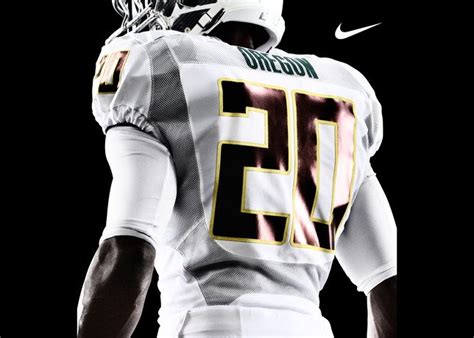 Nike Unveils New Integrated Uniform System For Oregon Ducks Sneakerfiles