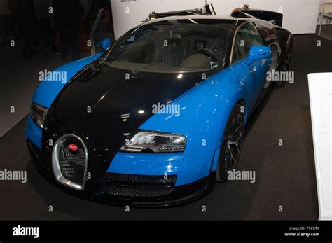 Bugatti Veyron 16 4 Grand Sport Vitesse 16 Cylinder 1200 Hp Supercar