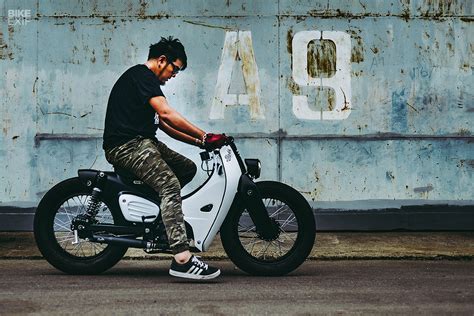 Honda Launches The Super Cub With A K Speed Custom Bike Exif