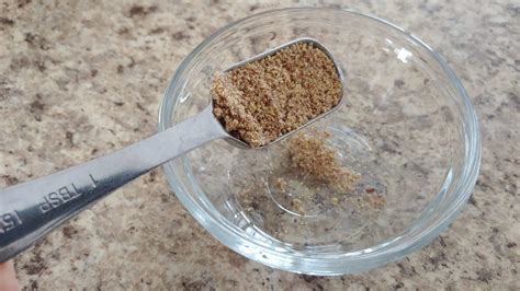 How to Substitute Ground Flax Seed for Egg - Homestead How-To