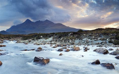 Majestic Mountain Scenery Desktop Wallpapers 02 Preview