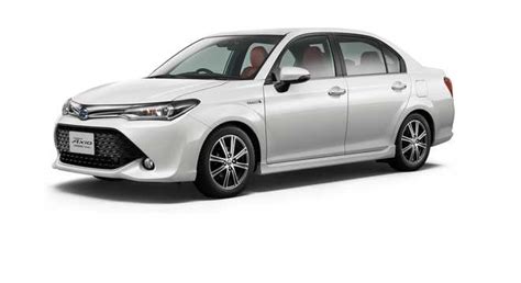 Toyota Corolla Axio Hybrid E Cvt