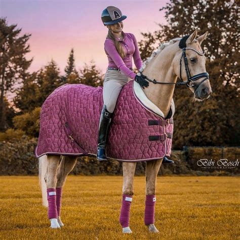 Pin By Cellogal On Horse Fashion Riding Outfit Horse Fashion Riding