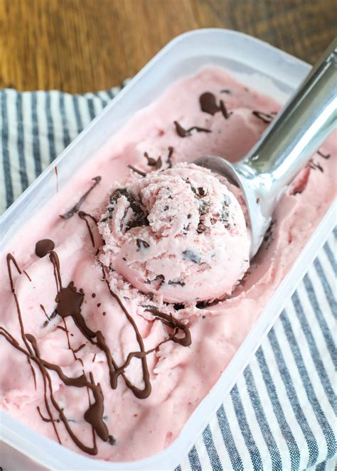 Chocolate Covered Strawberry Ice Cream Barefeet In The Kitchen