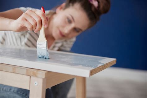 Professional Furniture Flipper Explains Exactly How To Refurbish