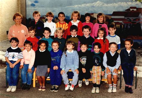 Photo De Classe 1990 1991 Mme LINARES De 1990 Ecole Le Pelletier De