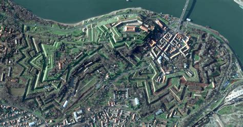 Petrovaradin Mapa – superjoden