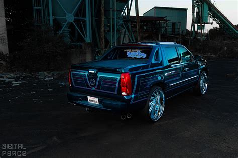 CADILLAC ESCALADE – HAMMAR DESIGN CustomPaint Art Studio