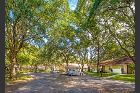 Grand Oaks Apartment Homes 10103 Sherwood Ln Riverview Fl Rentcafé