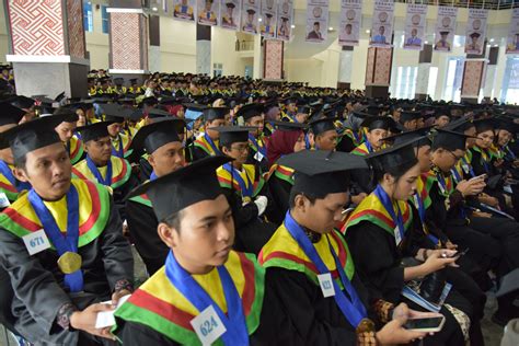 Wisuda Untad Angkatan 119 Lahirkan 1 522 Alumni Universitas Tadulako