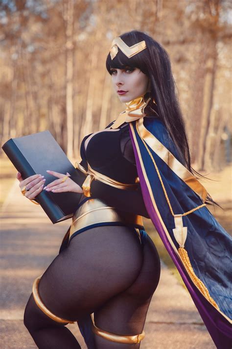 Cosplay Booty Porn Pic