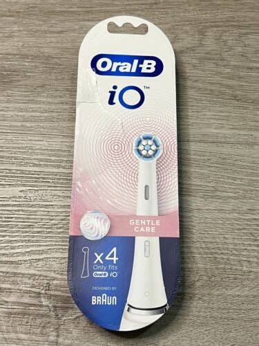 Oral B IO Ultimate Clean Replacement Brush Head White 3 Pack 1