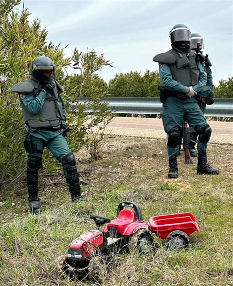 Incendiario Met Llico Cicl Stico De Un Cincuent N Met Fora