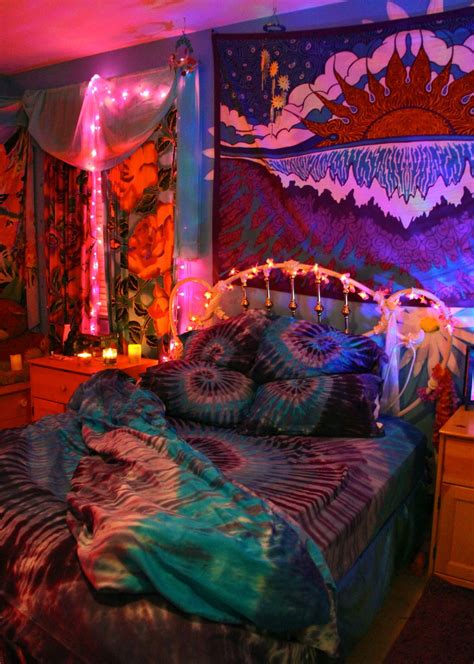 Like The Sleeping Room Of A Hippie Hippie Room Decor Bohemian Boho