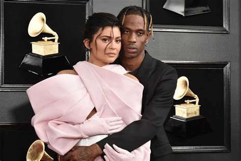 Who Is Travis Scott Dating His Girlfriend And Relationship Timeline