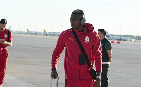 Galatasaray Kafilesi Antalya Da