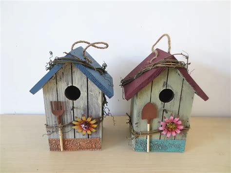 Wooden Bird House Wood Bird Nest Garden Decoration Bird Cage Garden