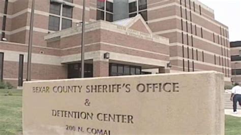 Bexar County Deputy Charged With Unlawful Strip Searches Nbc 5 Dallas