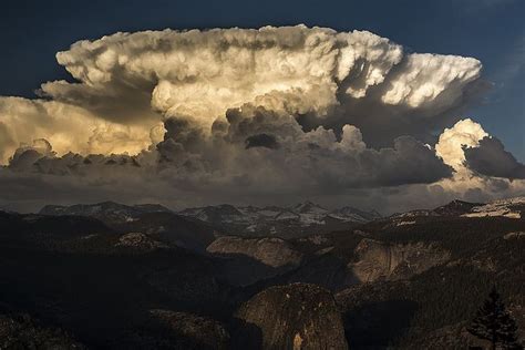 Anvil Cloud | Science nature, Clouds, Atmospheric phenomenon