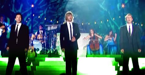 Celtic Thunder Sends Chills Down Everyones Spine With Their Rendition