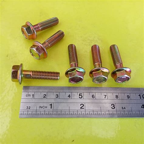 Jual FLANGE BOLT KUNING M8 X 30 BAUT 12 KUNCI 12 BAUT TOPI M8 X 30