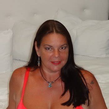 Carrie Moon Babe Page Watch This Pornstar On FreeOnes