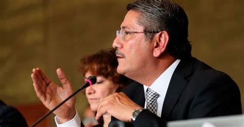 Fiscal del caso Ayotzinapa dice a la CIDH que tiene pruebas sobre móvil