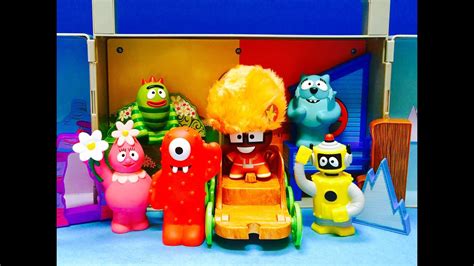 Yo Gabba Gabba Kidrobot Plex