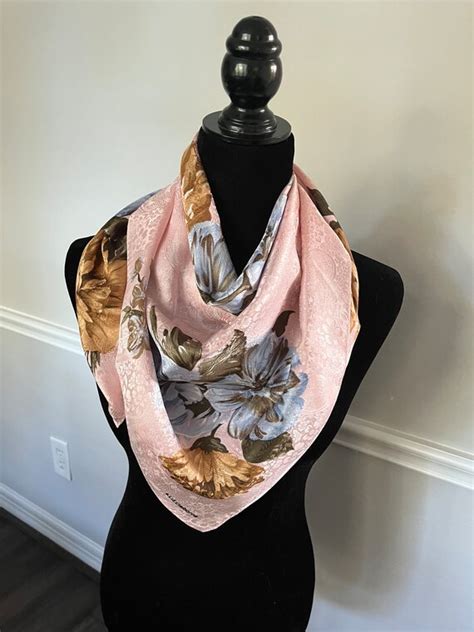 LIZ CLAIBORNE Pink Floral Silk Scarf Vintage Designe Gem