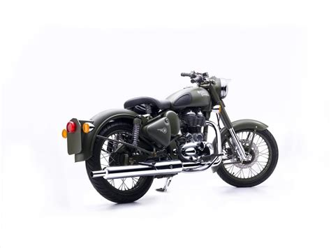 Motorrad Vergleich Royal Enfield Bullet 500 Classic Efi Military 2014 Vs Royal Enfield Bullet