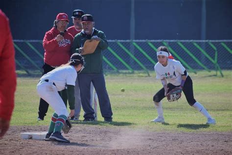 La Chapina Kimberly Hurtarte En El Roster Del Soft Bol Mexicano Con Las