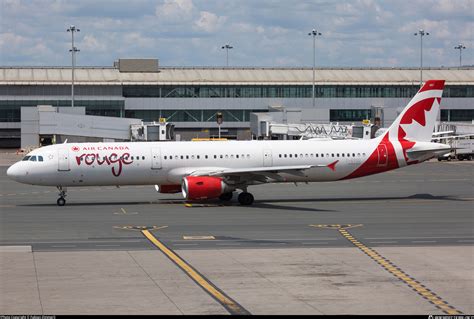 C GYGU Air Canada Rouge Airbus A321 211 Photo By Fabian Zimmerli ID