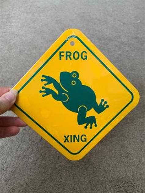 Frog Xing Crossing Funny Sign 6x6 Inch Aluminum Metal Yard Etsy