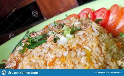 Arroz Frito Comida Tradicional Indonesia Foto De Archivo Imagen De