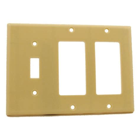 Leviton 3 Gang Standard Size 2 Toggles 1 Duplex Receptacle Nylon Combination Wall Plate Ivory