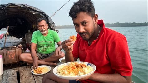 মাতলা নদীতে বরশি দিয়ে প্রথম বার বাবার হাতে রান্না খেলাম চিংড়ি মাছের কালিয়া Youtube