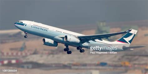 33 Airbus A340 500 Stock Photos, High-Res Pictures, and Images - Getty ...