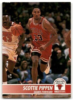 1994 95 Skybox NBA Hoops Basketball Card Scottie Pippen 30 Chicago