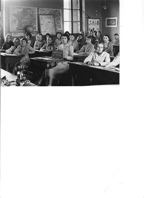 Photo De Classe Classe De Mme HARDY 1958 De 1958 ECOLE DU CENTRE