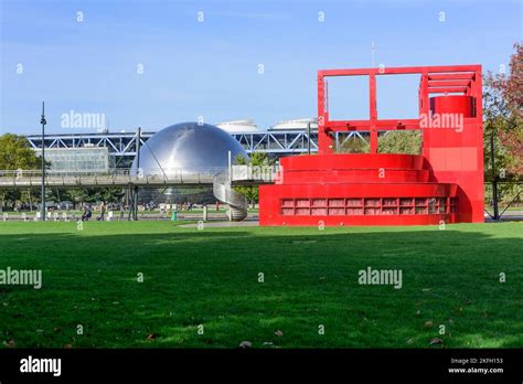 Paris Parc De La Villette Folie Von Bernard Tschumi Paris Parc De