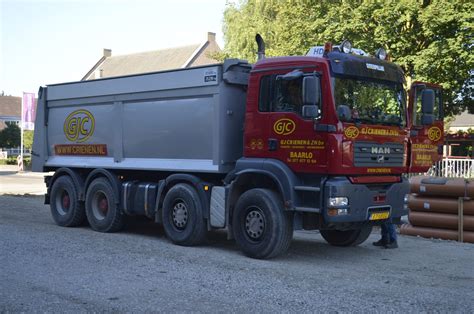 Transport G J Crienen Zn Grondverzet Machineverhuur